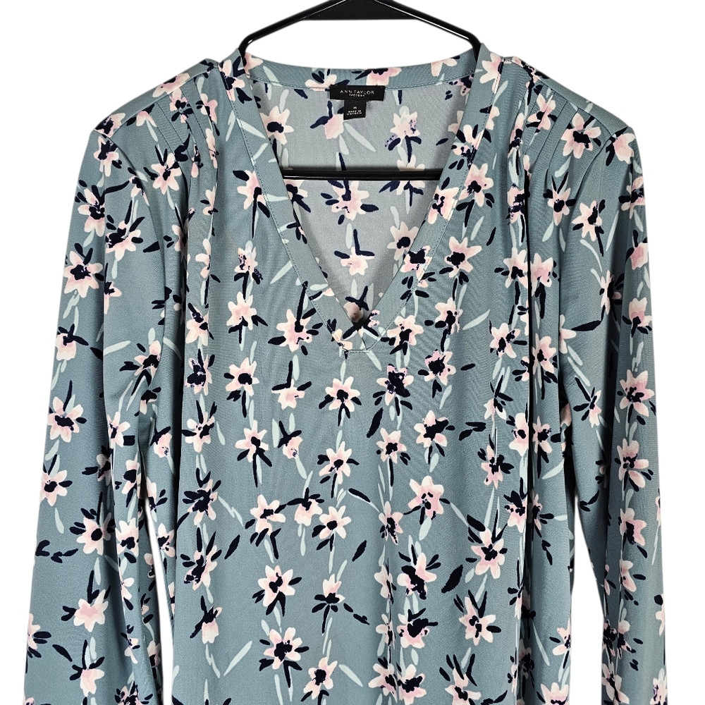 Ann Taylor Factory Women's Floral Long Sleeve Blouse Size M